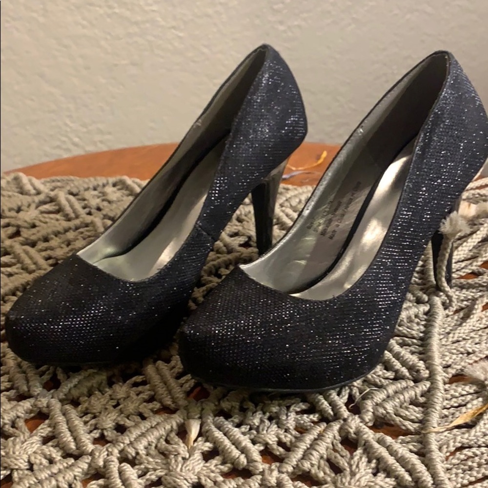 COPY - Black Shimmery High Heels